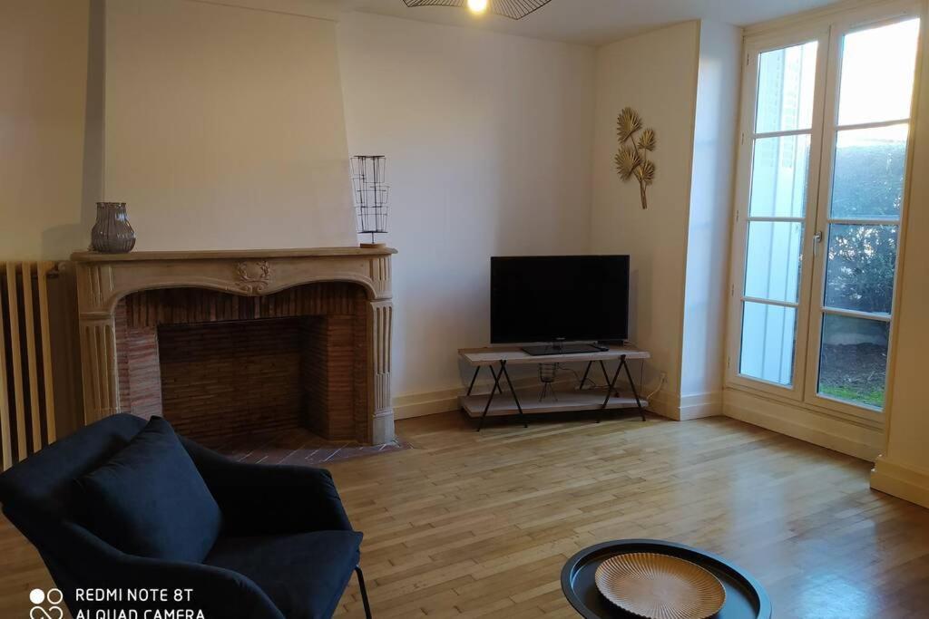 Вилла Gite La Gabare Entre Loire Et Chambord Saint-Dye-sur-Loire Экстерьер фото
